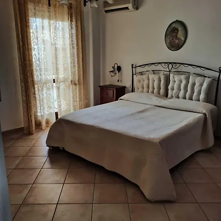 Casa Tuveri Apartman Oristano