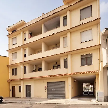 Apartament Casa Tuveri Oristano